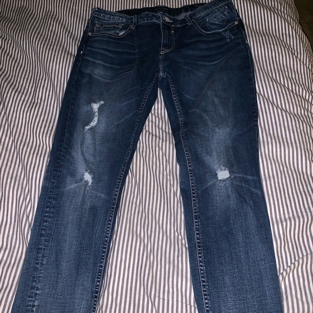 Vigoss Distressed Straight Leg Jeans